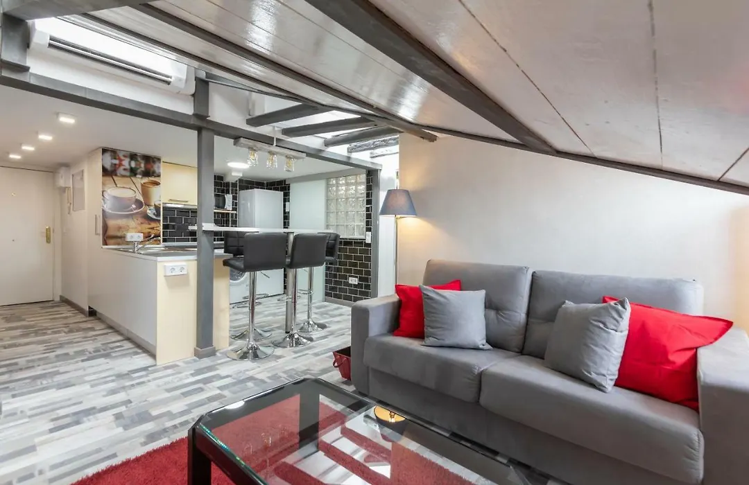 Luna Apartment-1
